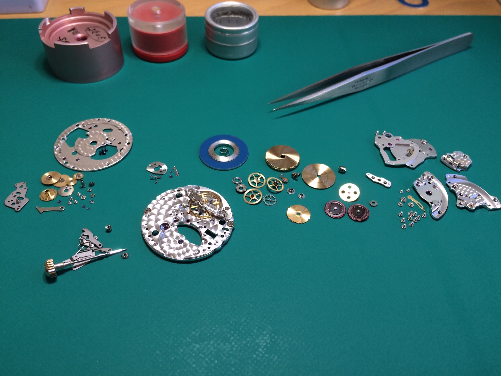 一級時計修理技能士が大切な時計を修理いたします ROLEX OMEGA 時計 修理 分解掃除 静岡県 藤枝市